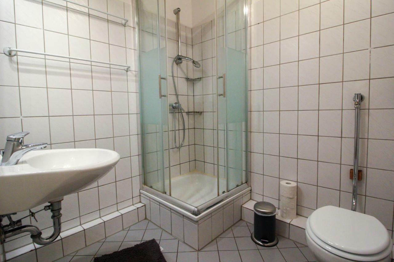 #Centralstation #130Qm Hauptbahnhof #Netflix Karlsruhe Kültér fotó